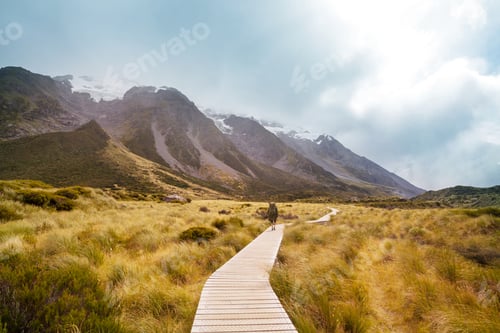 Preview: New Zealand mountains
