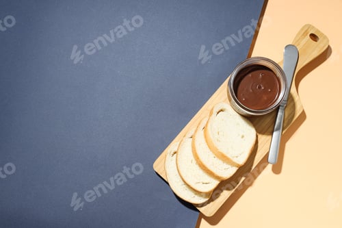 Preview: Bread with chocolate paste - tasty breakfast or morning food