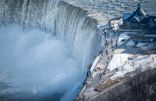 Preview: Aerial views of Niagara falls in winter