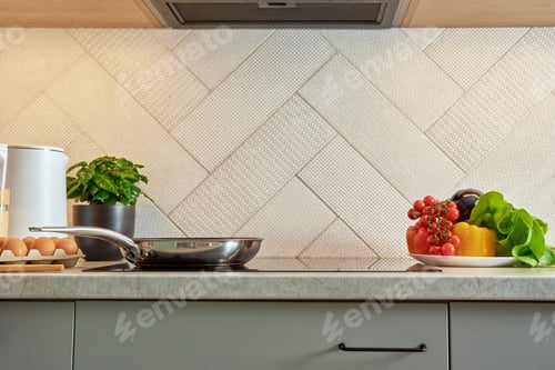 Preview: Induction hob with frying pan, Kitchen appliance