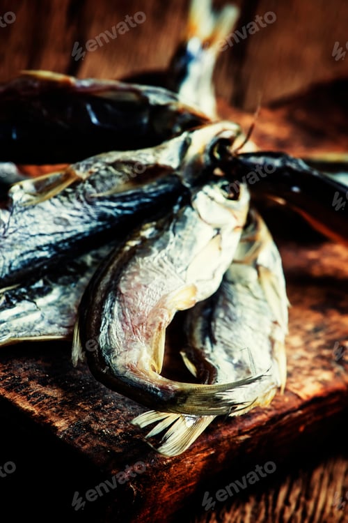 Preview: Traditional Russian beer snack - dried fish roach