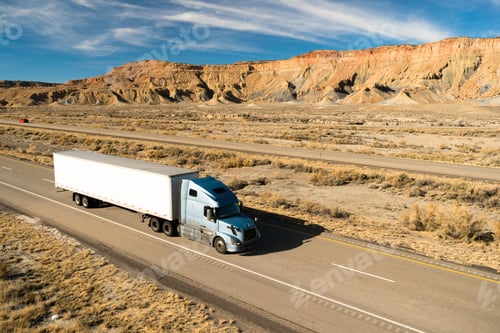 Preview: Over The Road Long Haul 18 Wheeler Big Rig Truck