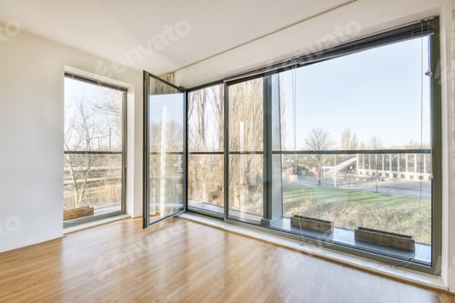 Preview: Interior of empty room with windows