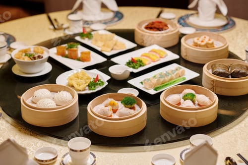 Preview: Seafood Serving In The Restaurant