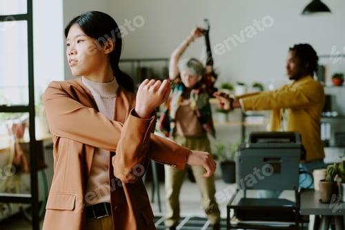 Preview: Gen Z Office Workers Having Break For Exercising