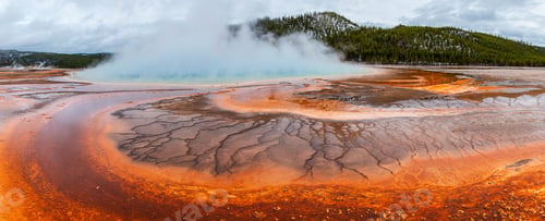 Preview: Stunning View of Grand Prismatic Spring in Yellowstone National Park, Wyoming, USA