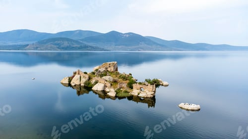 Preview: Lake Bafa, Kapıkırı island - Kapikiri Village and island - Herakleia Ancient City - Turkey