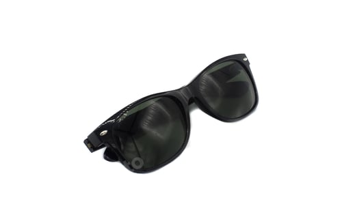 Preview: Black Sunglasses