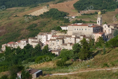 Preview: Country landscape near Campobasso, Molise, Italy