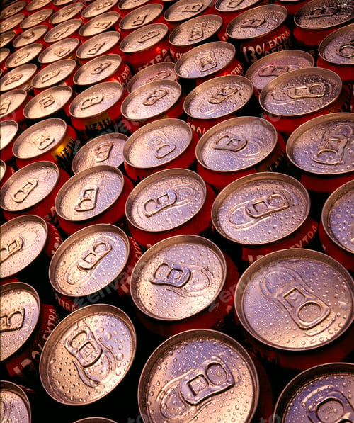 Preview: Ring pull drinks cans
