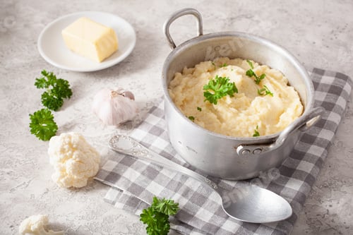 Preview: mashed cauliflower with butter. ketogenic paleo diet side dish