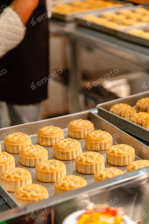 Preview: Mooncake