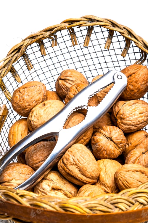 Preview: Walnuts