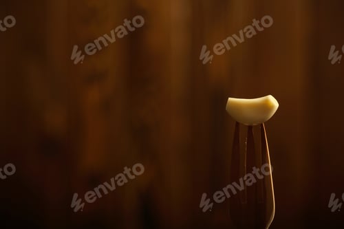 Preview: Fresh Garlic On Wooden Fork