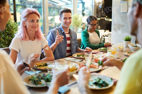 Preview: Conversation by dinner