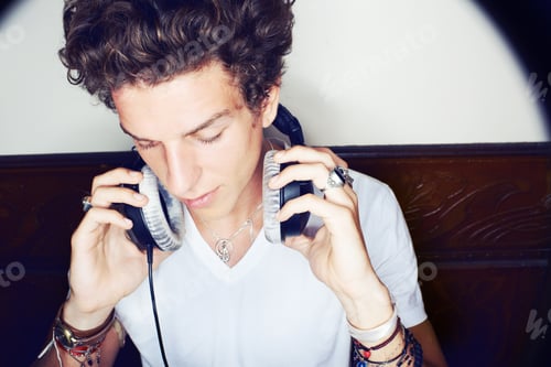 Preview: Tune time