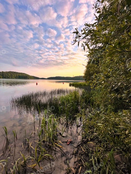 Preview: Lakeside