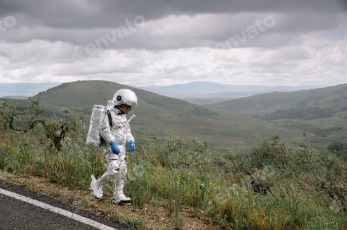 Preview: Little boy happy playing to become an astronaut
