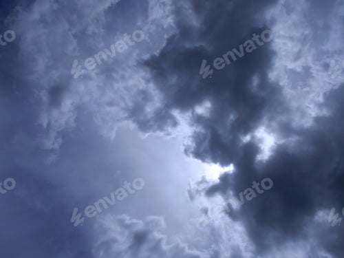 Preview: Sunshine peeping out from behind the clouds