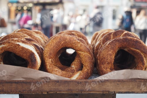Preview: Turkish Bagel Simit selling in a van