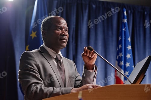Preview: Politics giving his speech at conference