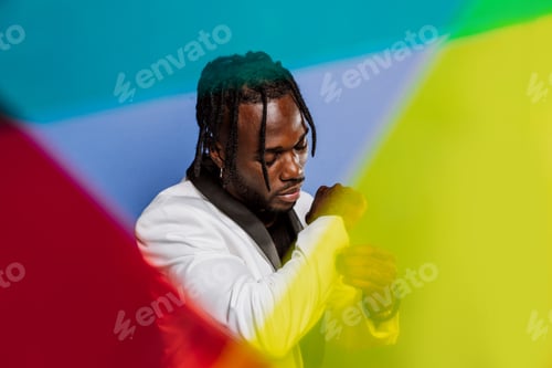 Preview: Artistic portrait with gel lights