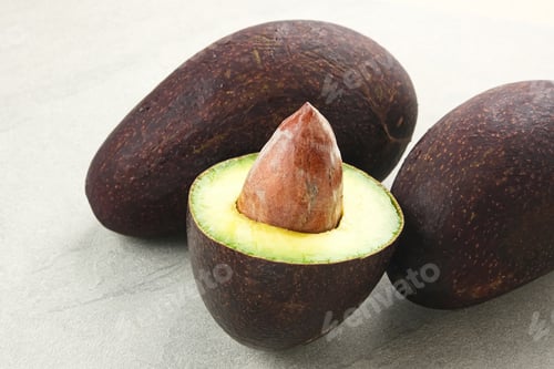 Preview: Alpukat or Avocado (Persea americana)