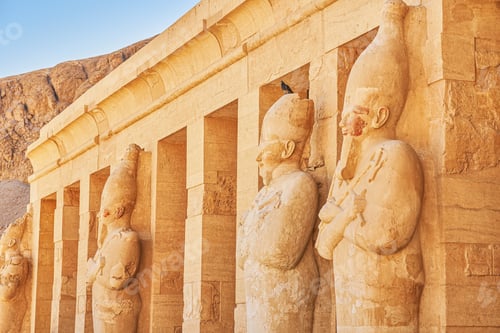 Preview: Image of ruins Mortuary Temple of Hatshepsut