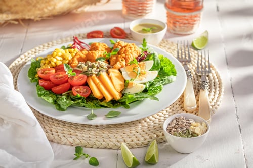 Preview: Delicious salad as a summer light meal.