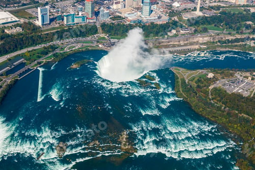 Preview: Fantastic aerial views of the Niagara Falls, Ontario, Canada