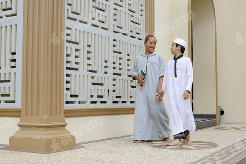 Preview: Muslim Kids Friendship