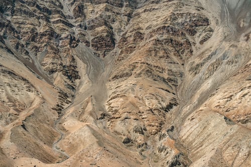 Preview: Majestic Himalayan mountain range covered in snow, showcasing breathtaking natural beauty