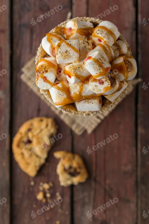 Preview: Hot chocolate with toasted marshmallows