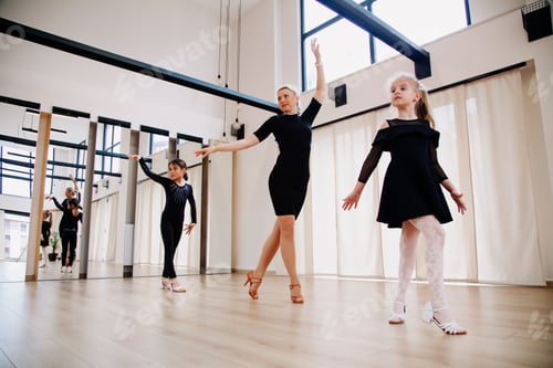 Preview: Choreography class