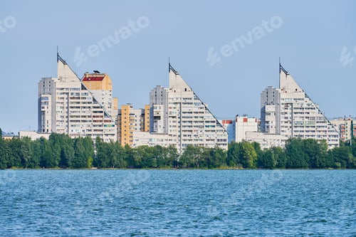 Preview: Multistorey pyramid houses view over river