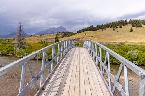 Preview: Scenic Bridge and Mountain Landscape in Crowsnest Pass