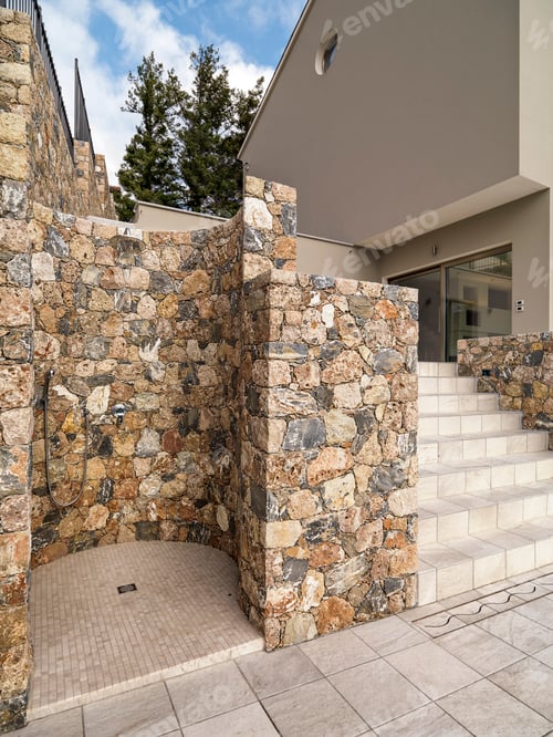 Preview: brick shower in the garden near the staircase