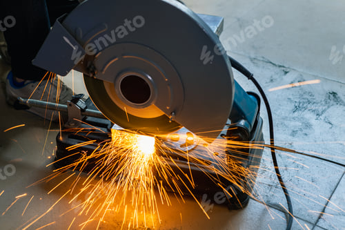 Preview: metal cutting