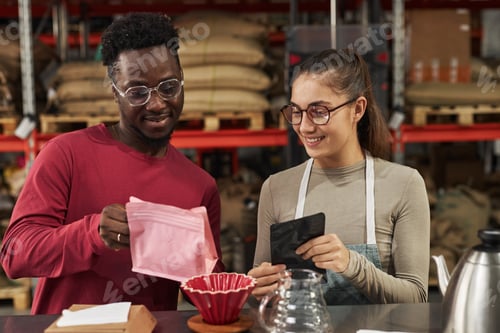 Preview: Testing coffee varieties at manufactory
