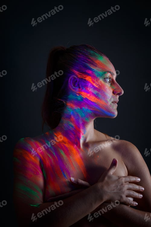 Preview: Topless model in neon lights