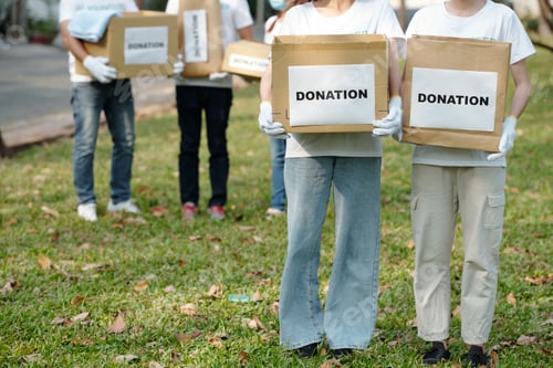Preview: Volunteers of homeless shelter