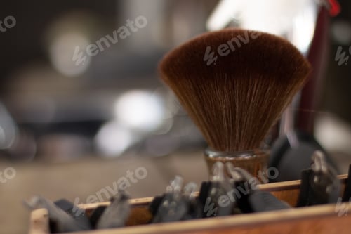 Preview: Beautiful brush to clean alone in a barbershop. Vintage earth colored brush.