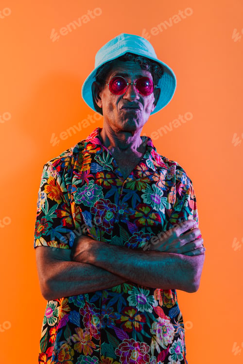 Preview: Senior man posing in studio.
