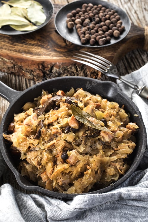 Preview: Bigos, a traditional Polish dish with cabbage.