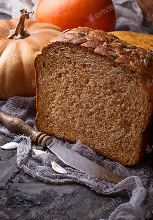Preview: Homemade pumpkin bread