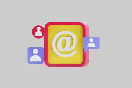 Preview: Team communication at sign with members