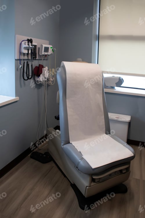 Preview: Empty Medical Chair on wooden floor in a clinic