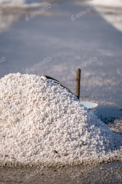 Preview: Local people working on the salt flats in Phetchaburi, Thailand, Asia