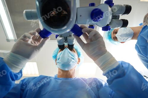 Preview: Portrait of medical workers doing laser vision correction