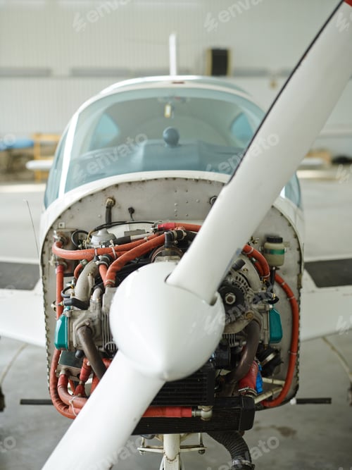 Preview: Modern jet